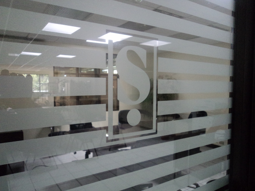 Formularios Standard Rayado personalizado en Vinyl Frost ~ SandBlasting