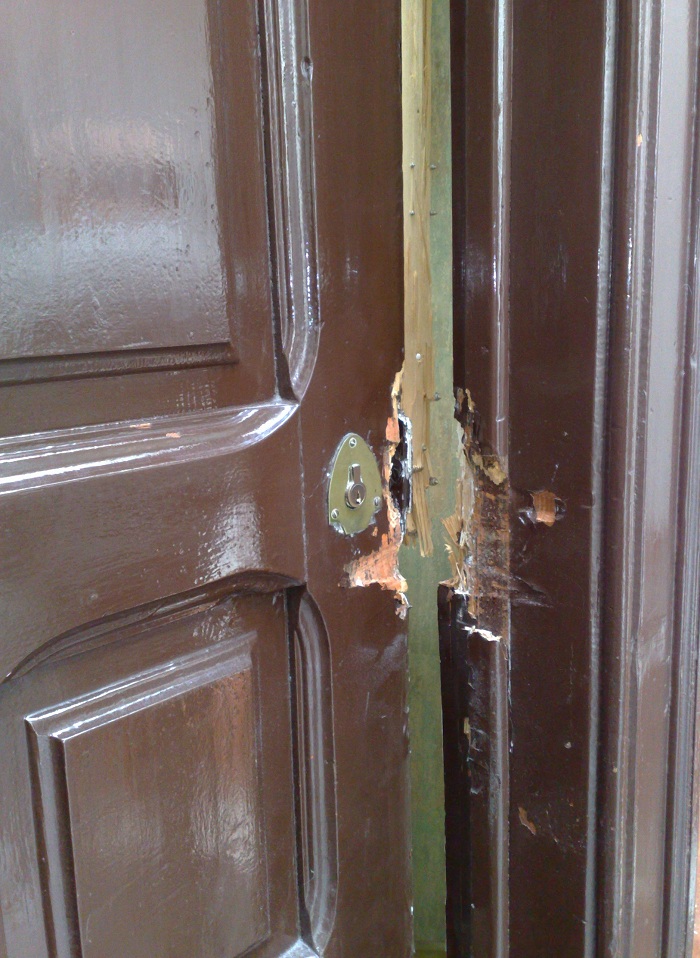 Cerraduras de barras, buena cerrajería y protección contra ladrones