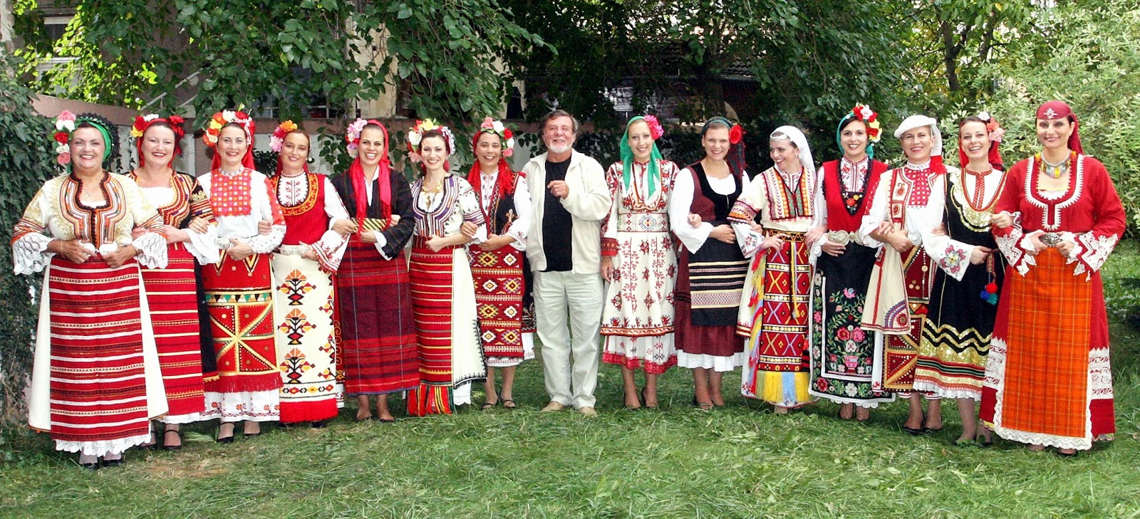 "Dragostin Folk National" is a female folk choir established in 1994 by the famous Bulgarian composer Stefan Dragostinov.