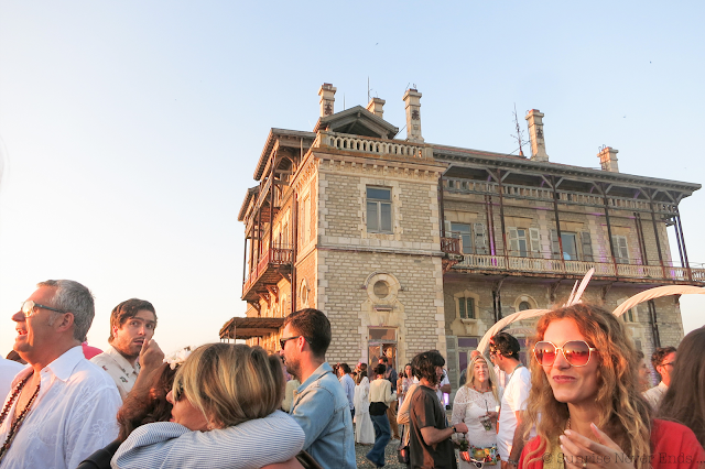 château d'ilbaritz,ilbaritz,castel in flowers,fête,hippies,seventies,flower power,biarritz,ora ito