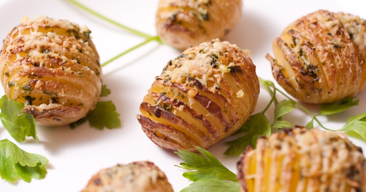 Haidee's Kitchen Hasselback Potatoes