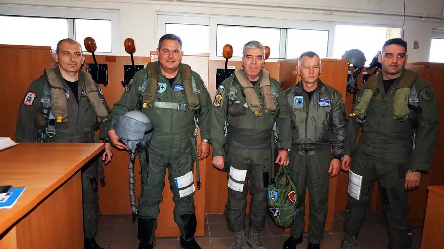 Λεφτά για εξοπλισμούς υπάρχουν: Σε συζητήσεις για φρέσκα αεροπλάνα από ΗΠΑ φαίνεται να βρίσκεται το Υπουργείο Άμυνας Λεφτά για εξοπλισμούς υπάρχουν: Σε συζητήσεις για φρέσκα αεροπλάνα από ΗΠΑ φαίνεται να βρίσκεται το Υπουργείο Άμυνας