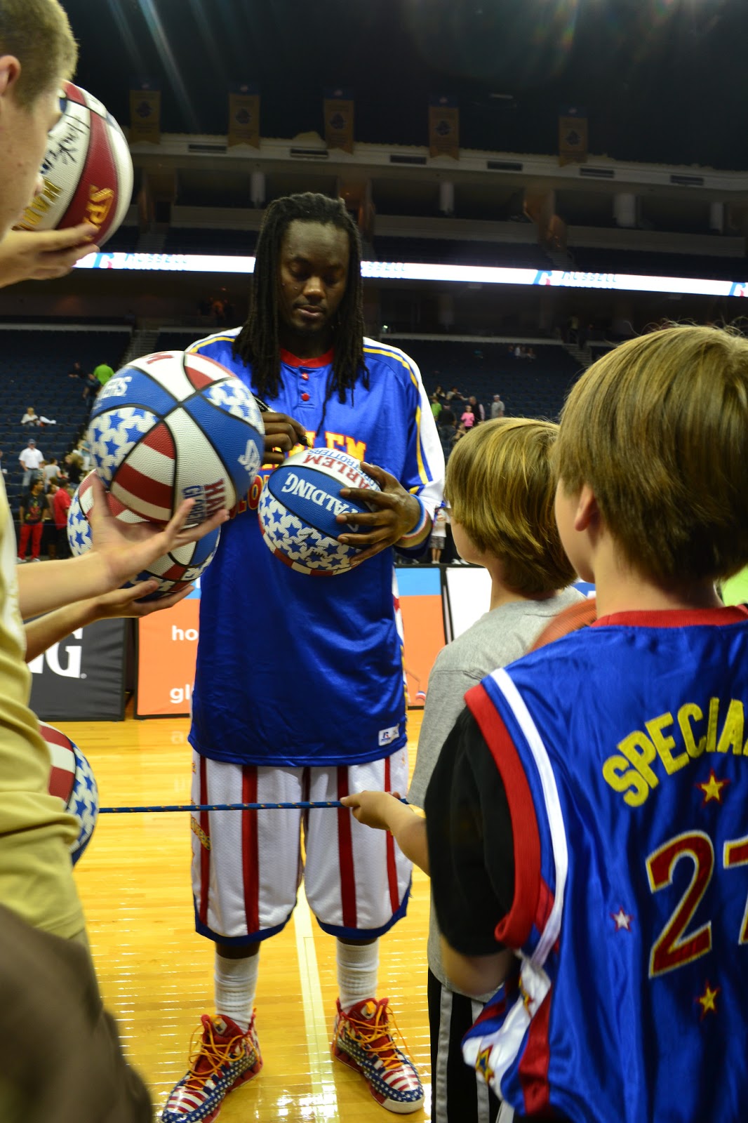 Harlem Globetrotters "You Write The Rules" World Tour Bring Amazing