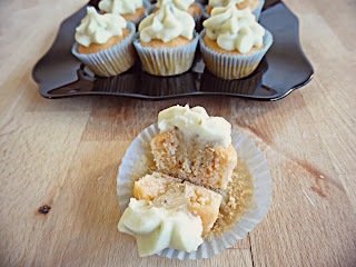 http://www.experimentando-enla-cocina.blogspot.com.es/2014/03/minicupcakes-salados-unos-bocaditos.html
