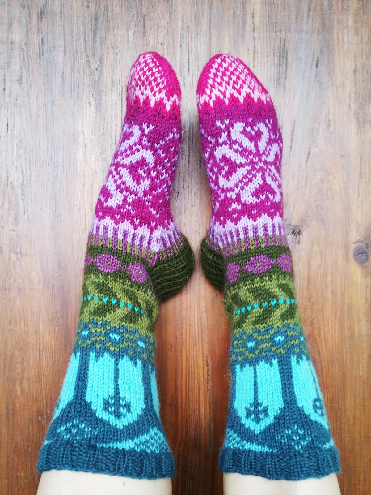 Knit n Pearl: Fairy Tale Socks