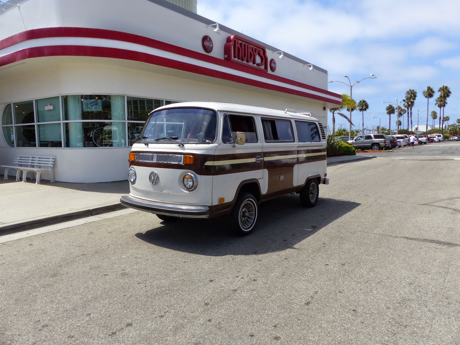 KlassikerGarageWest Diashow zum ´78er T2b LandmarkCamper