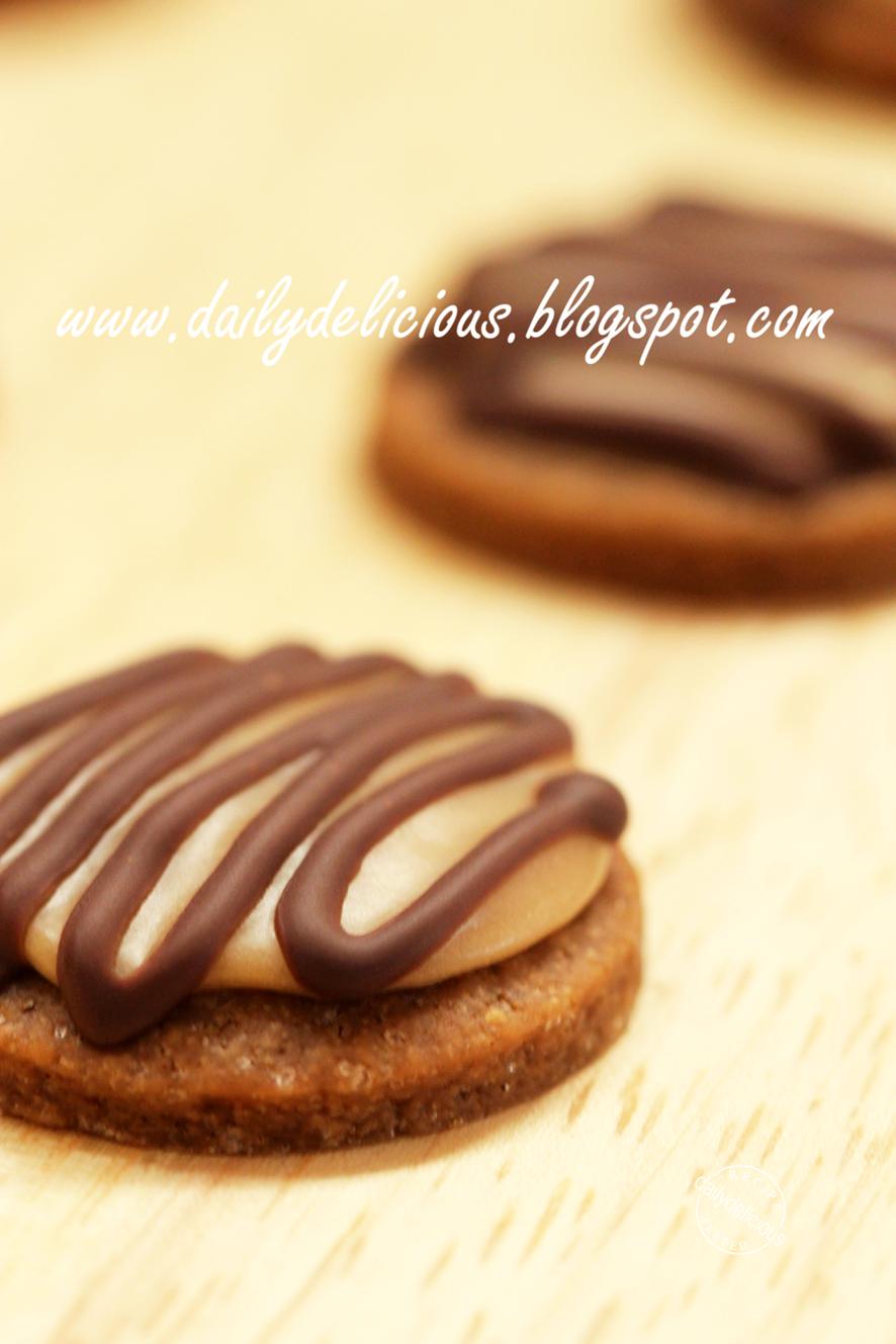 dailydelicious Chocolate coffee cream fancies My cute little fancy