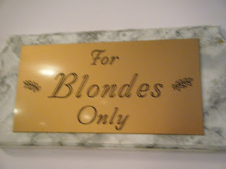 Blondes à Hollywood