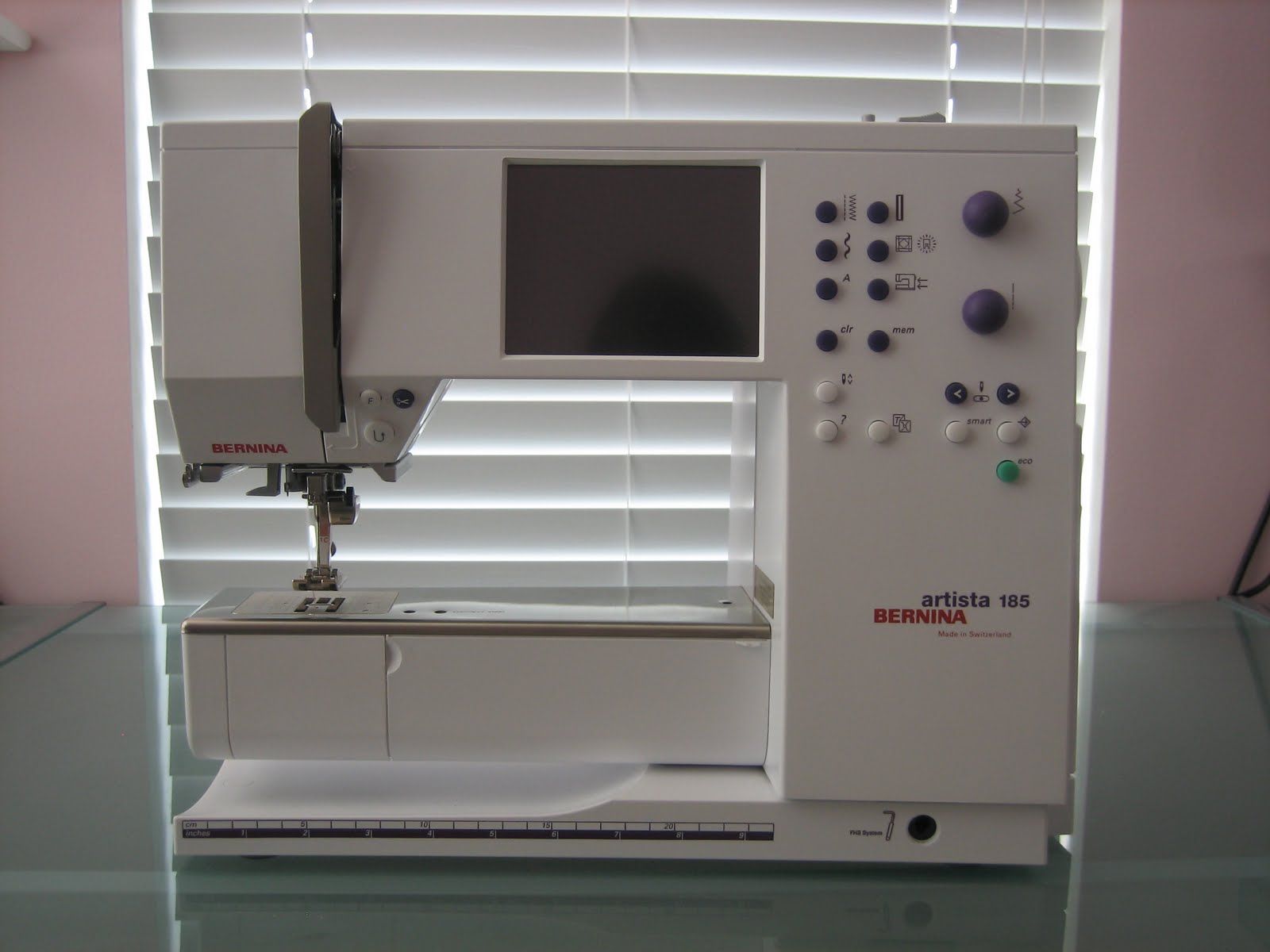 Seams Like Paradise Sewing Machine Review Bernina Artista 185E