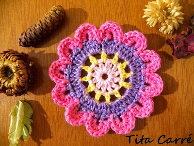 Motivo em crochet Flor Multi color