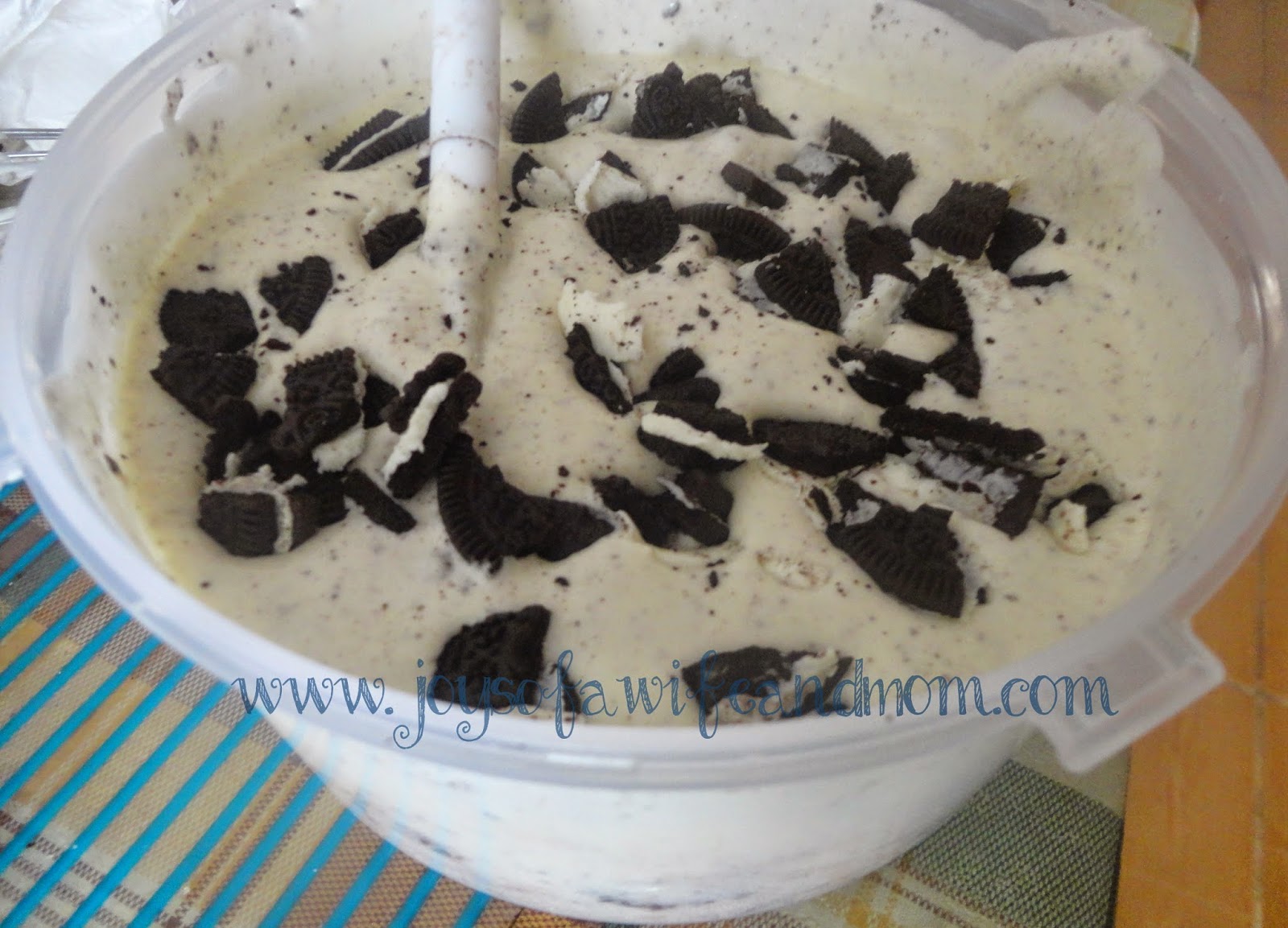 Home-made Ice Cream with Oreo Cookies