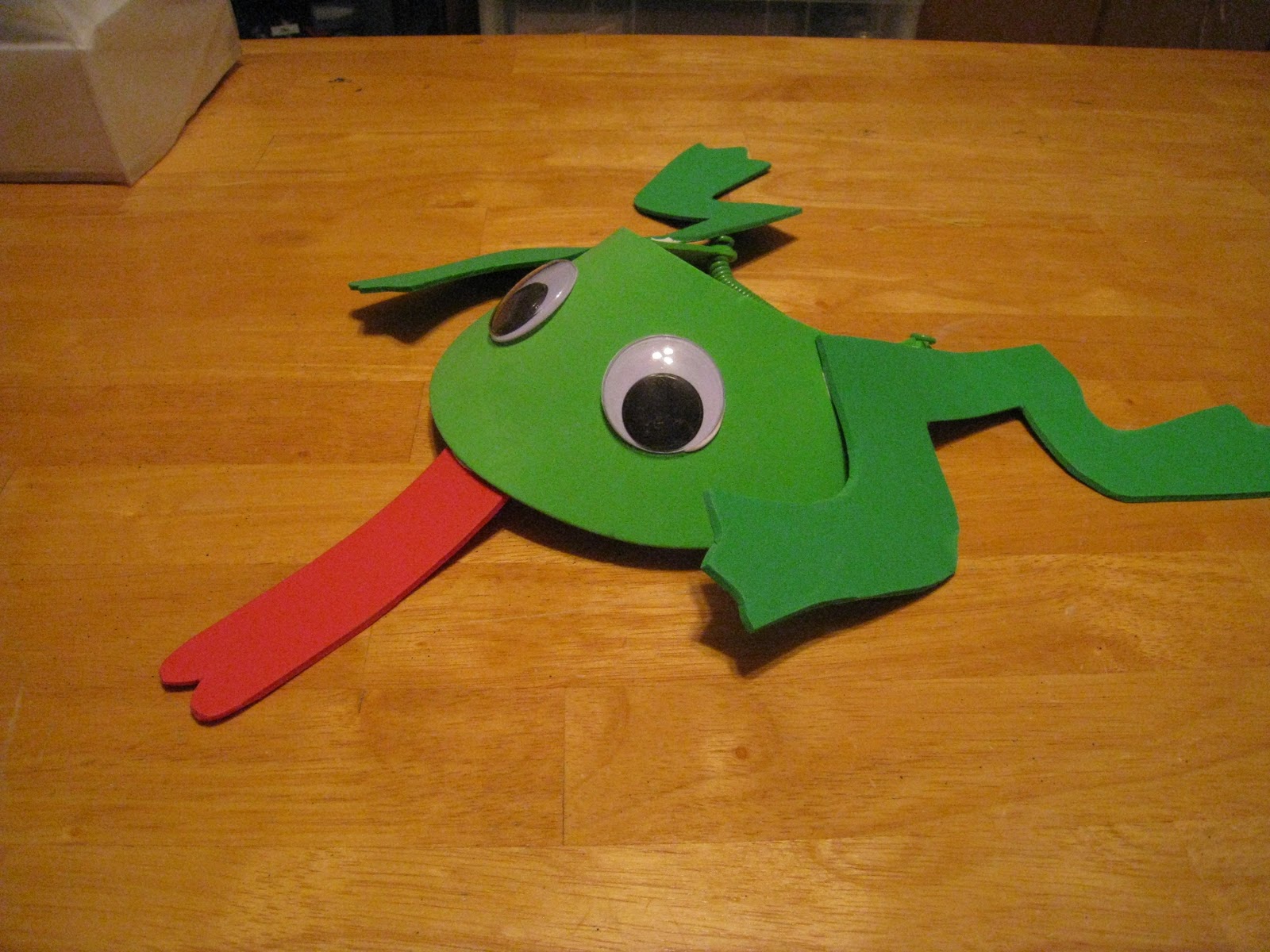 Crafts 4 Camp Fun Foam Frog Visor