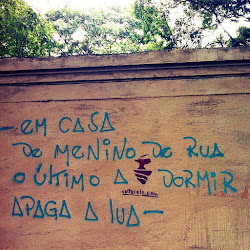 apenas poesia.