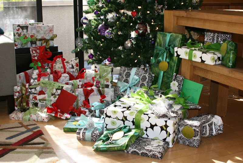 Wrapped Christmas presents 2011