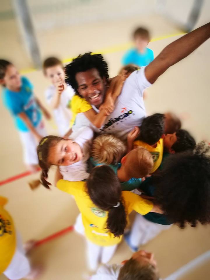 Vadiação Capoeira no França..