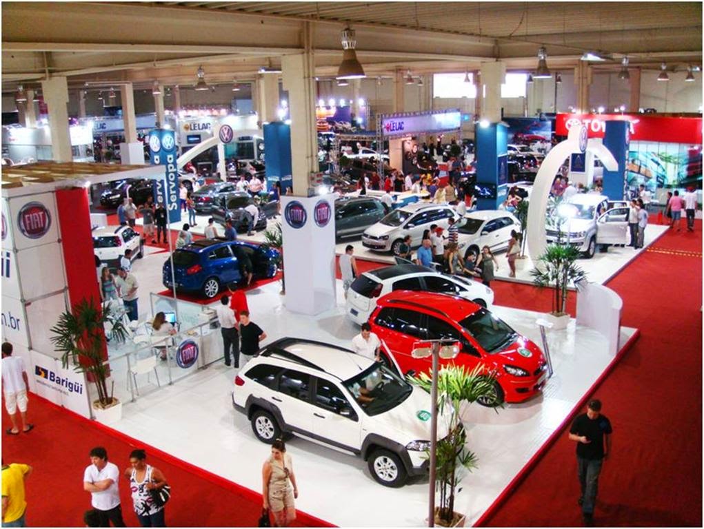 Londrina Norte Shopping recebe exposição de carros de corrida das “500  Milhas” - Amo Curitiba