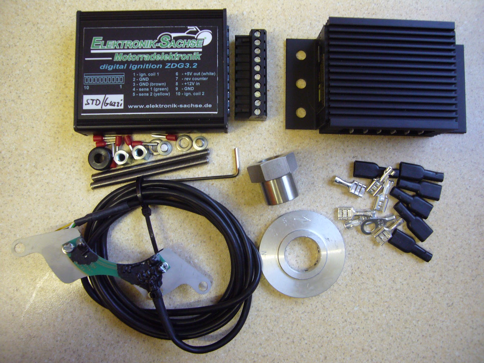 MOTONERO Guzzi Cafe project ElektronikSachse ignition