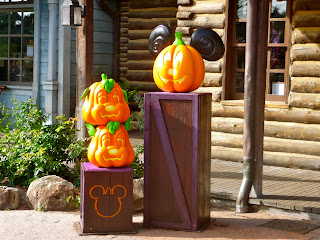Festival Halloween Disney 2012 (du 1er octobre au 4 novembre 2012) - Page 11 Disneyland+Halloween+2012+Citrouilles+