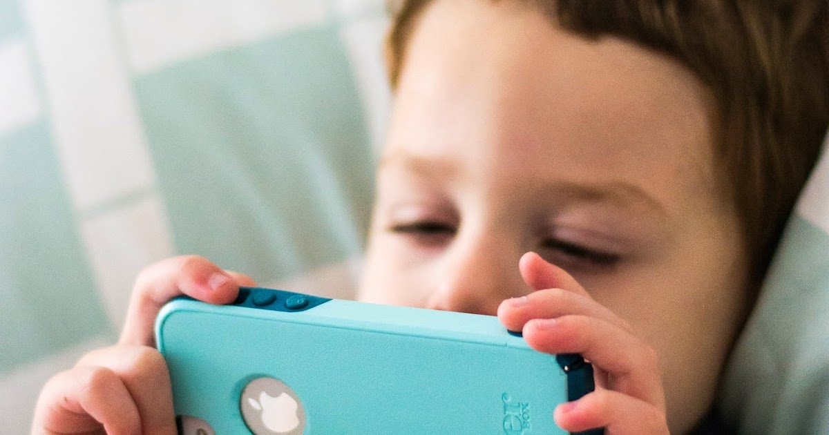 Money Hip Mamas How to Lock App in iPhone or iPad so Kids Have to Stay