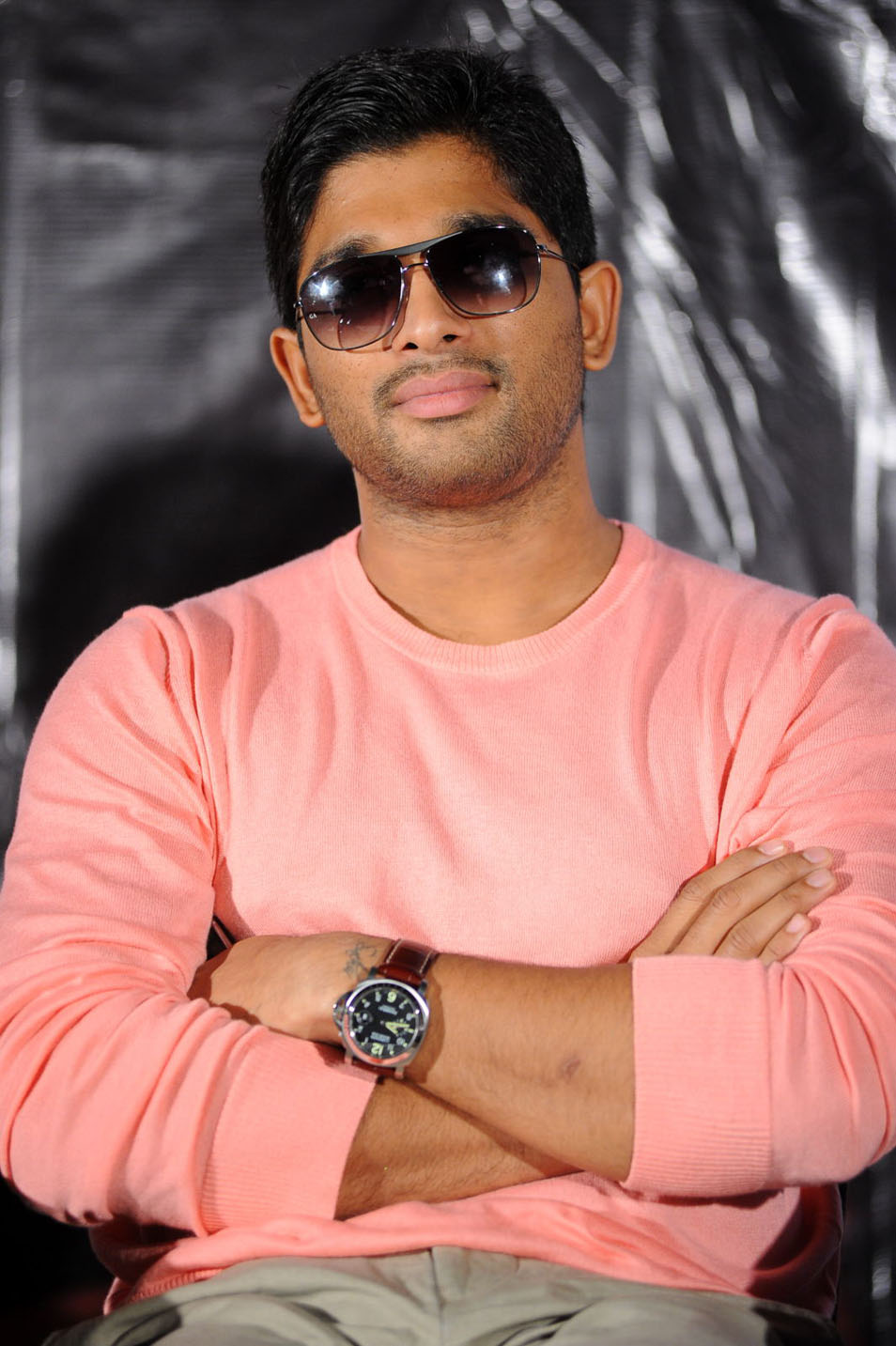 Allu Arjun at Julayi Promotional Song Launch Stills ...