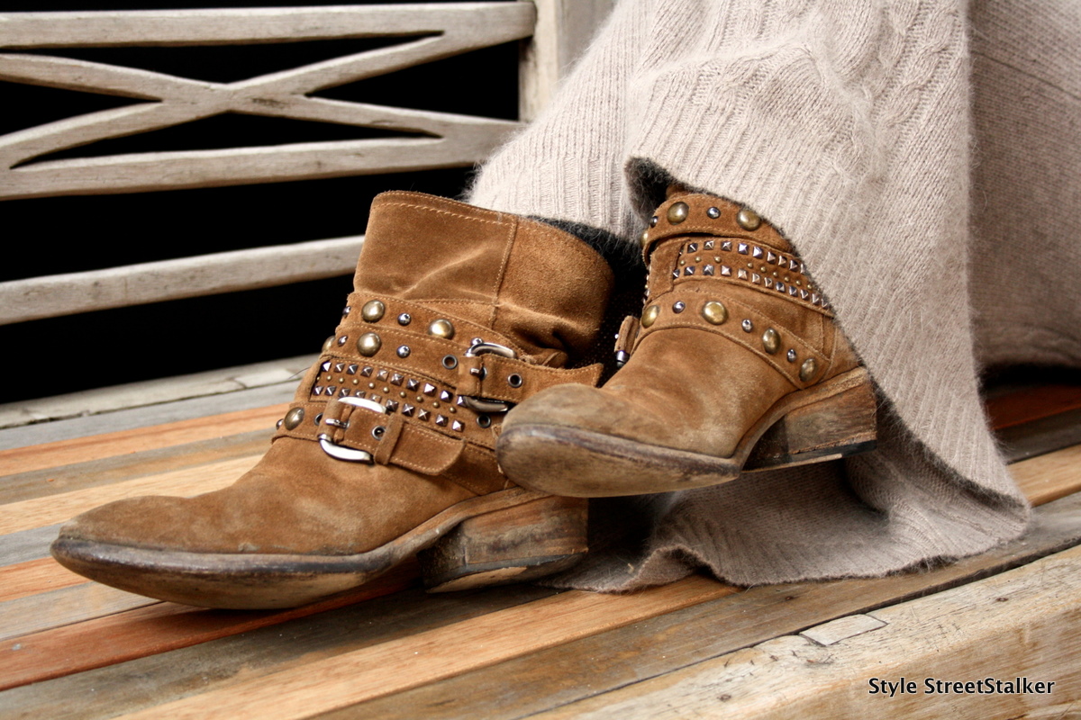 russell and bromley snuggly