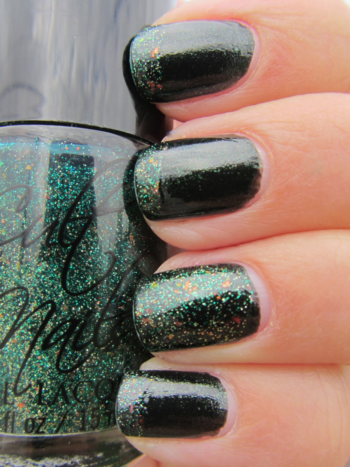 My Nail Polish Obsession Toxic Seaweed + Tess D'Urbervilles