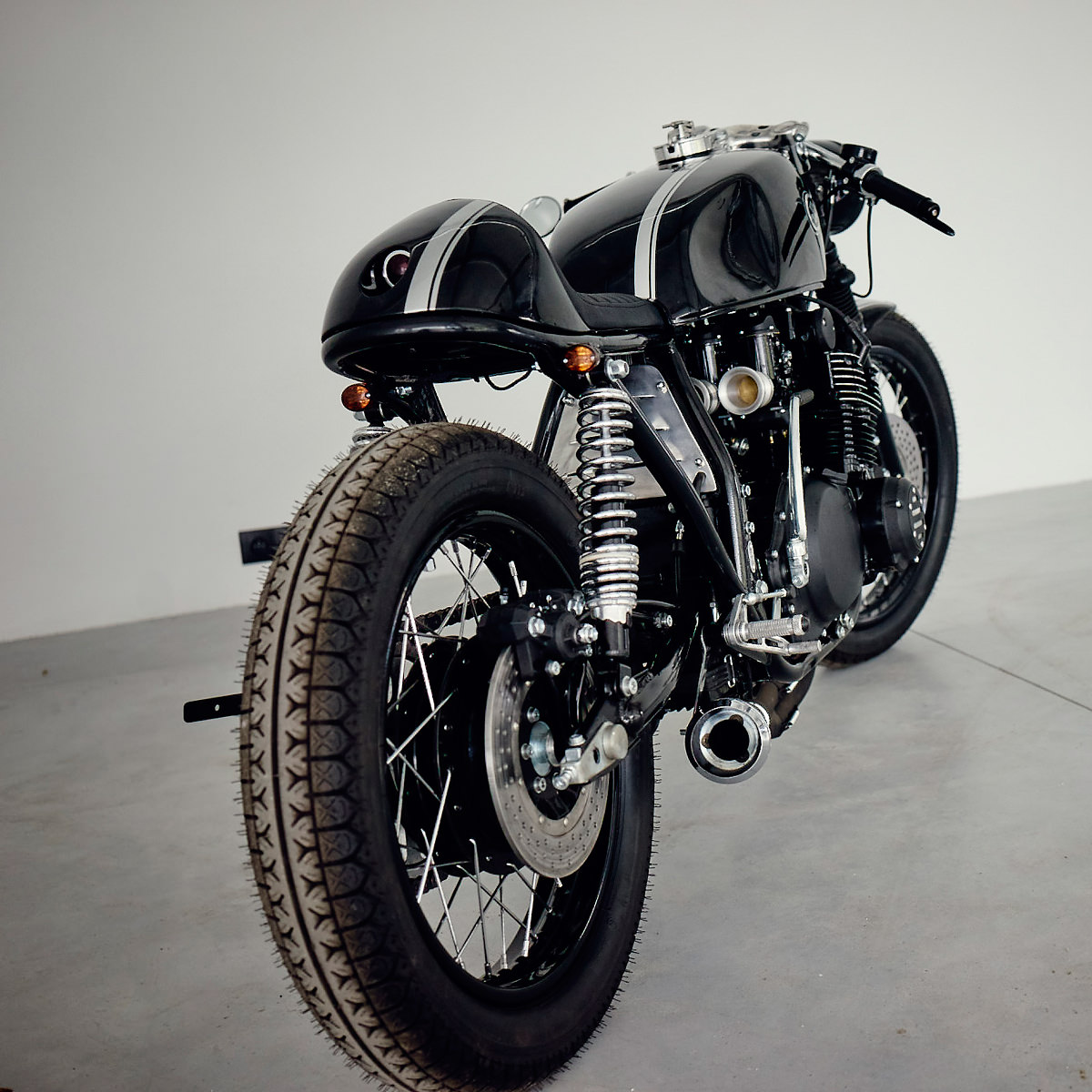 Suzuki GS 750 Eastern Spirit Garage - RocketGarage - Cafe ... motorcycle suzuki gs custom 