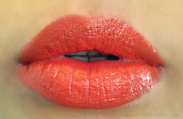 Saffron Lipstick Swatch Orange Lips, Beauty Blogger, Saffron Lipstick Swatch, Summer Lipstick trend, Orange Lipstick, Medora Lipstick, Pakistani Beauty Blog, Beauty, Summer trends, Summer Makeup trends, red alice rao, redalicerao