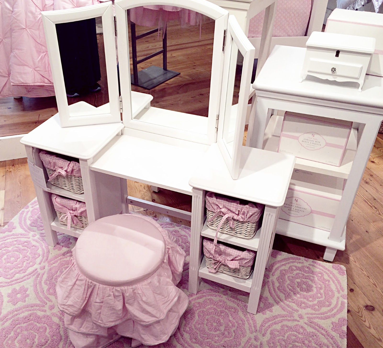 rh baby bassinet