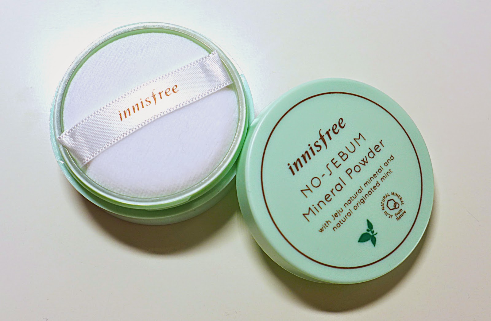 Faith Luv 2 Eat N Travel Innisfree No Sebum Mineral Powder Review