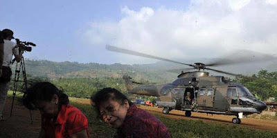 12 Korban Pesawat Sukhoi Ditemukan 12 Korban Pesawat Sukhoi Ditemukan
