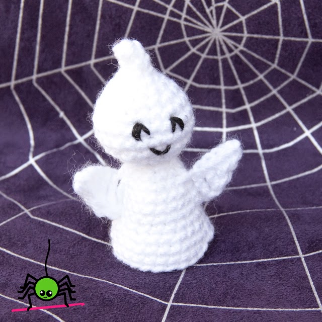 The Itsy Bitsy Spider Crochet: No-Sew Amigurumi Ghost