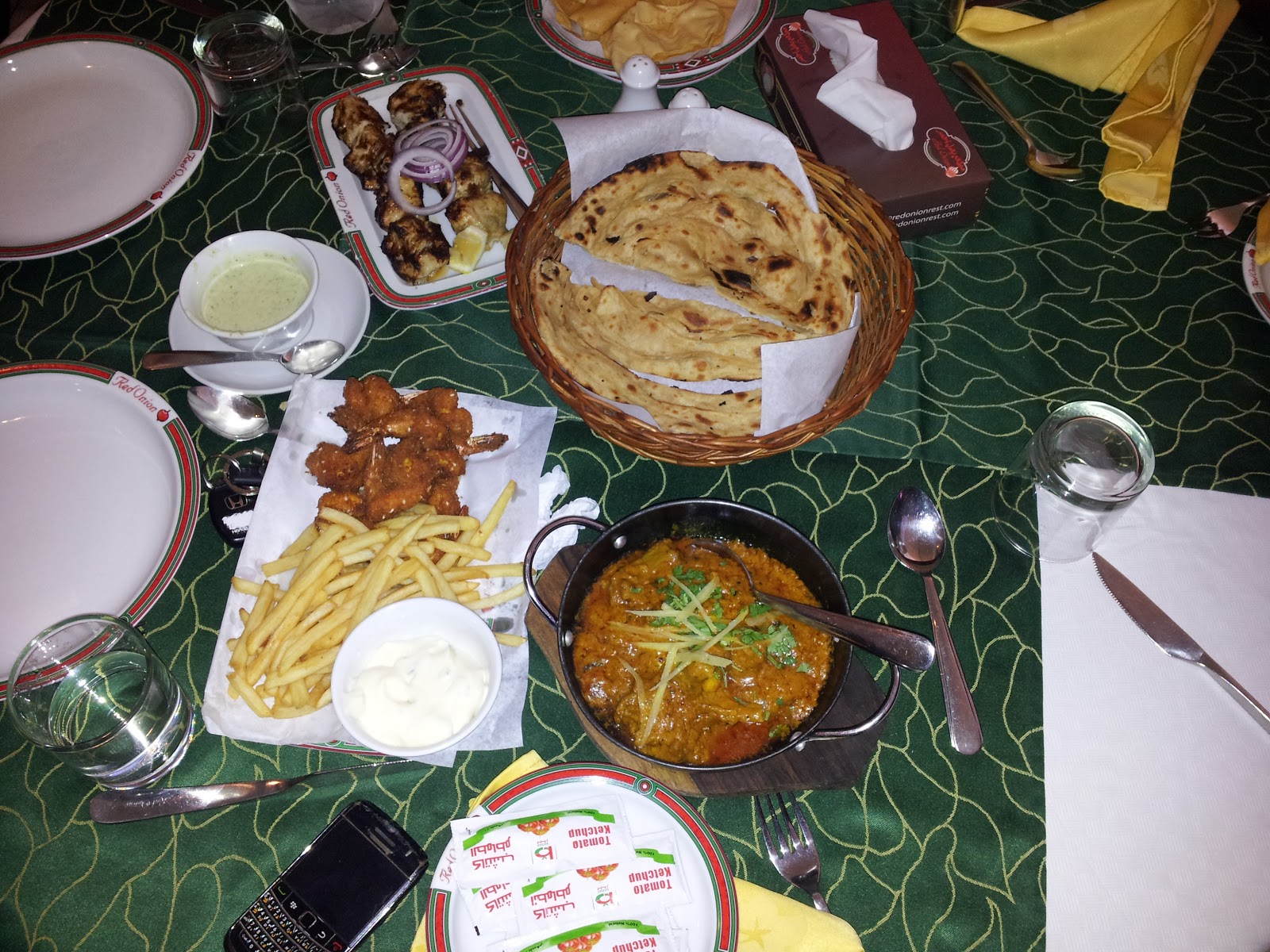 Desert Moon's Diary RED ONION RESTAURANT RIYADH