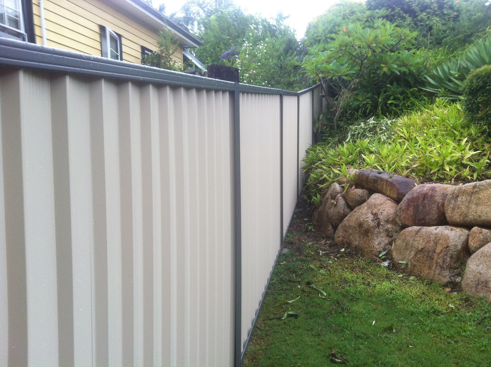 Collinson Fencing Colorbond Fencing Manly Queensland