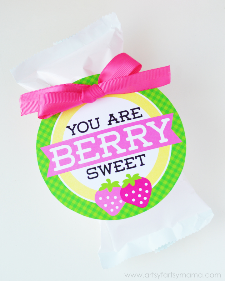 "You Are Berry Sweet" Free Printable at artsyfartsymama.com
