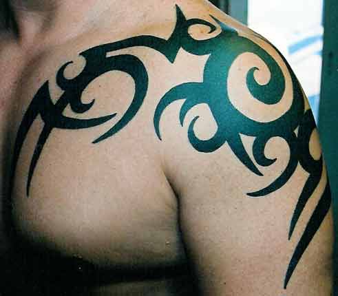 tribal tattoos on side of hand. tribal tattoos designs and