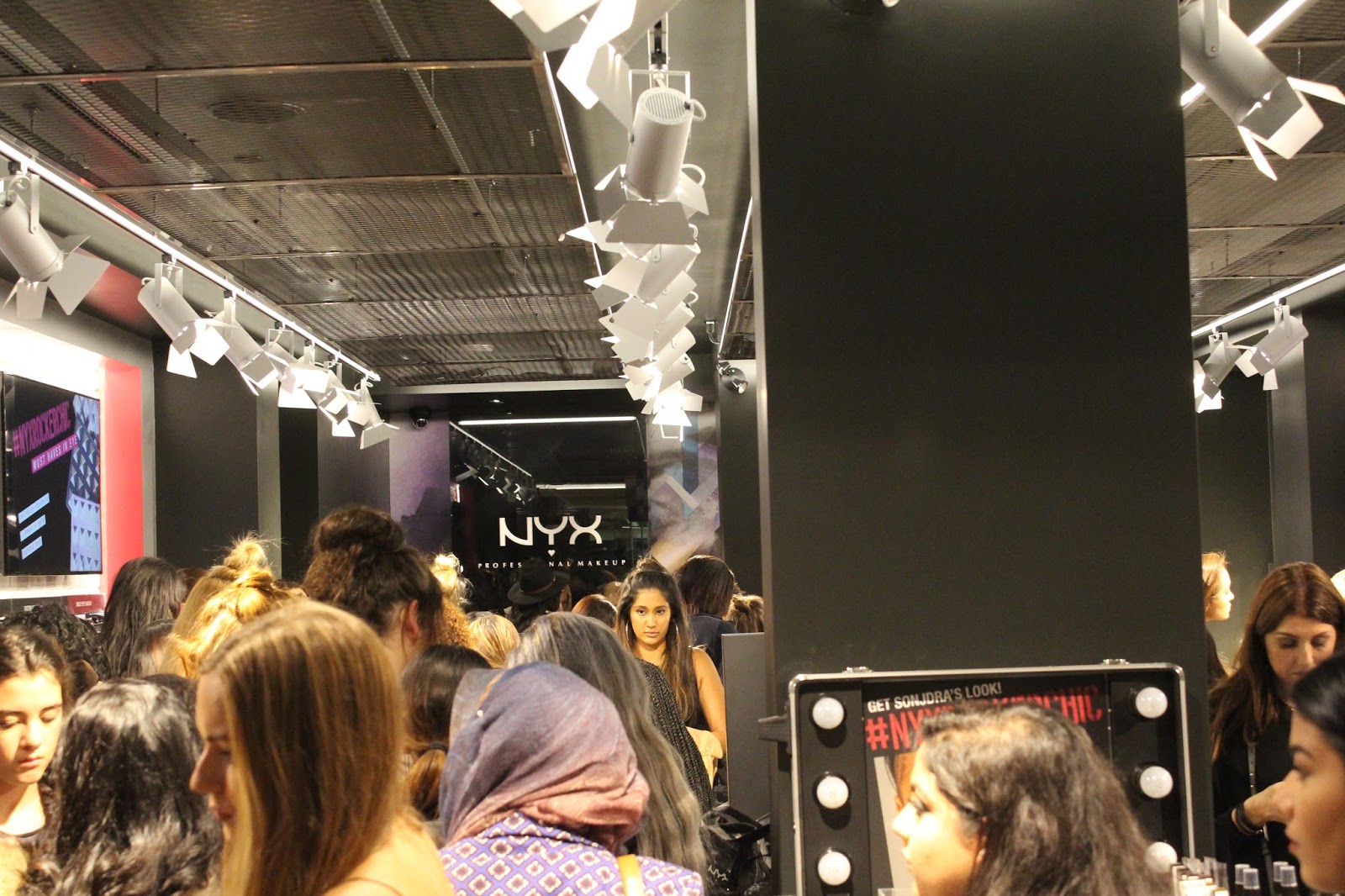 NYX opens free standing store in Canada! Beauty Parler