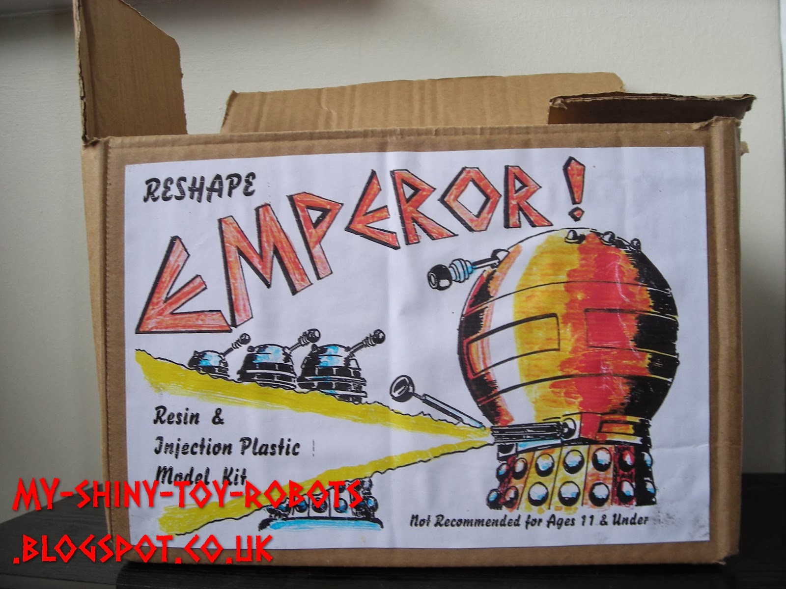 My Shiny Toy Robots Toybox REVIEW Reshape TV21 Comics Golden Emperor