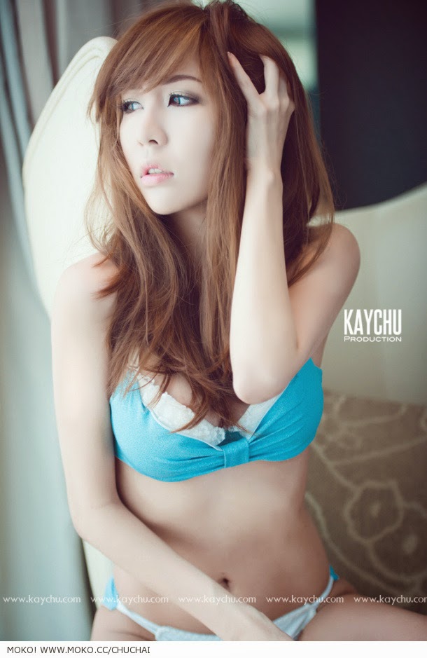 khi-nguoi-mau-xe-dien-ao-tam-khieu-goi.8