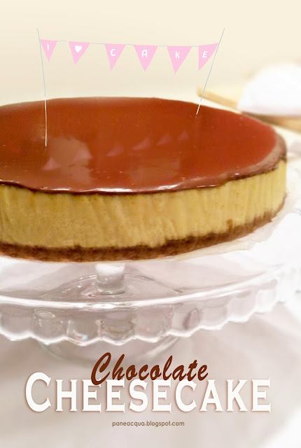fantastica cheesecake cremosa con ricotta e cioccolato.