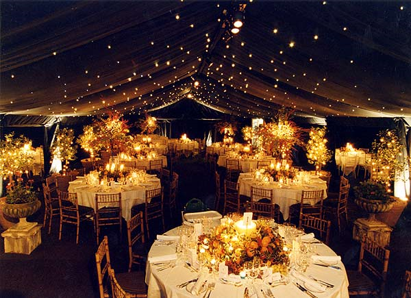 Wedding in Church: Church decor ideas for Christmas