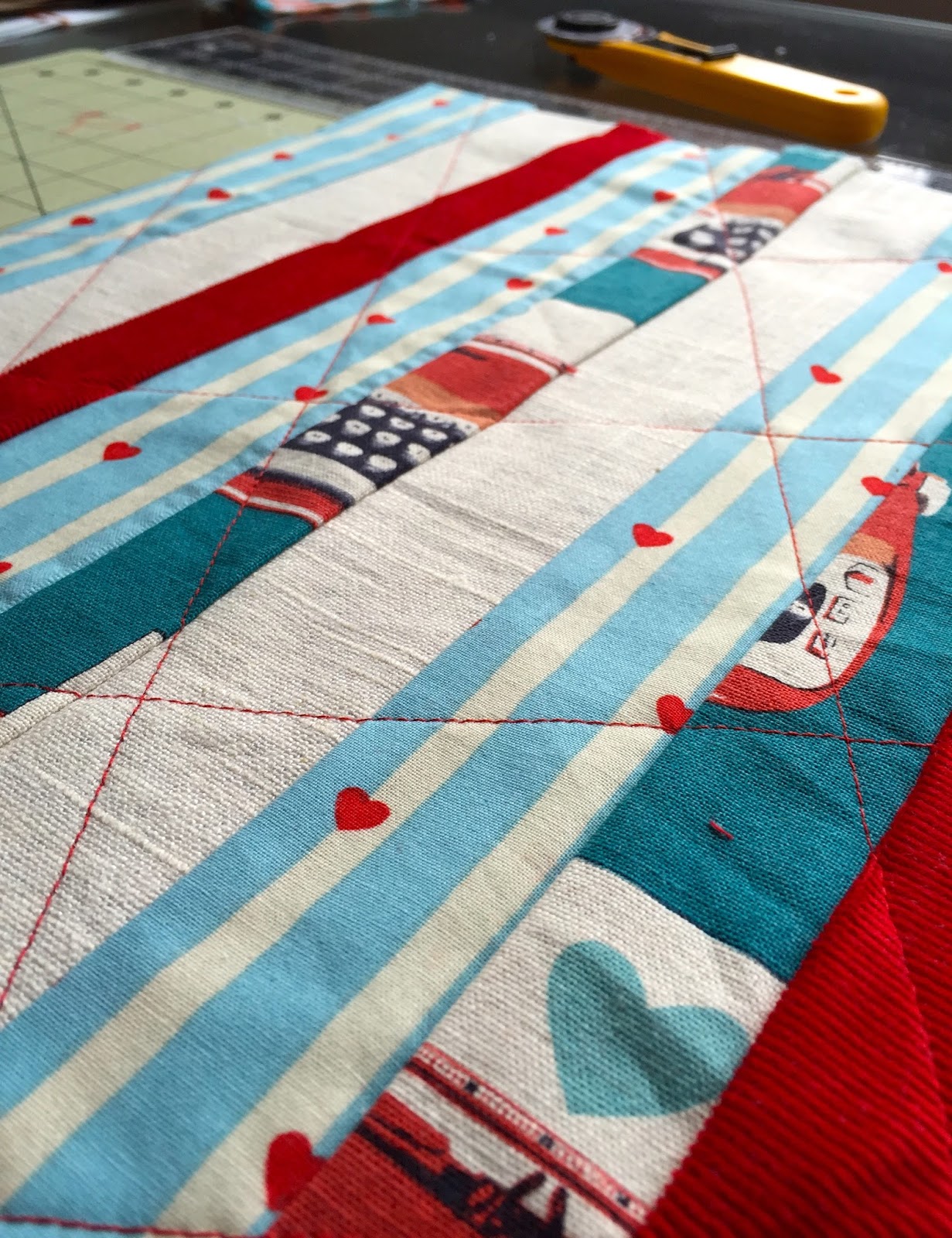 LifeIsSew Quilted Serger Cover