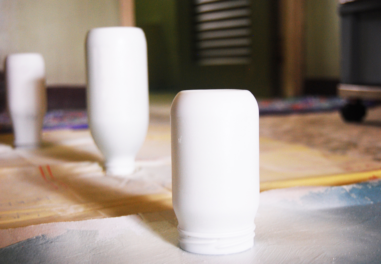 The Pink Doormat Spray Painted Ombre Glass Bottles