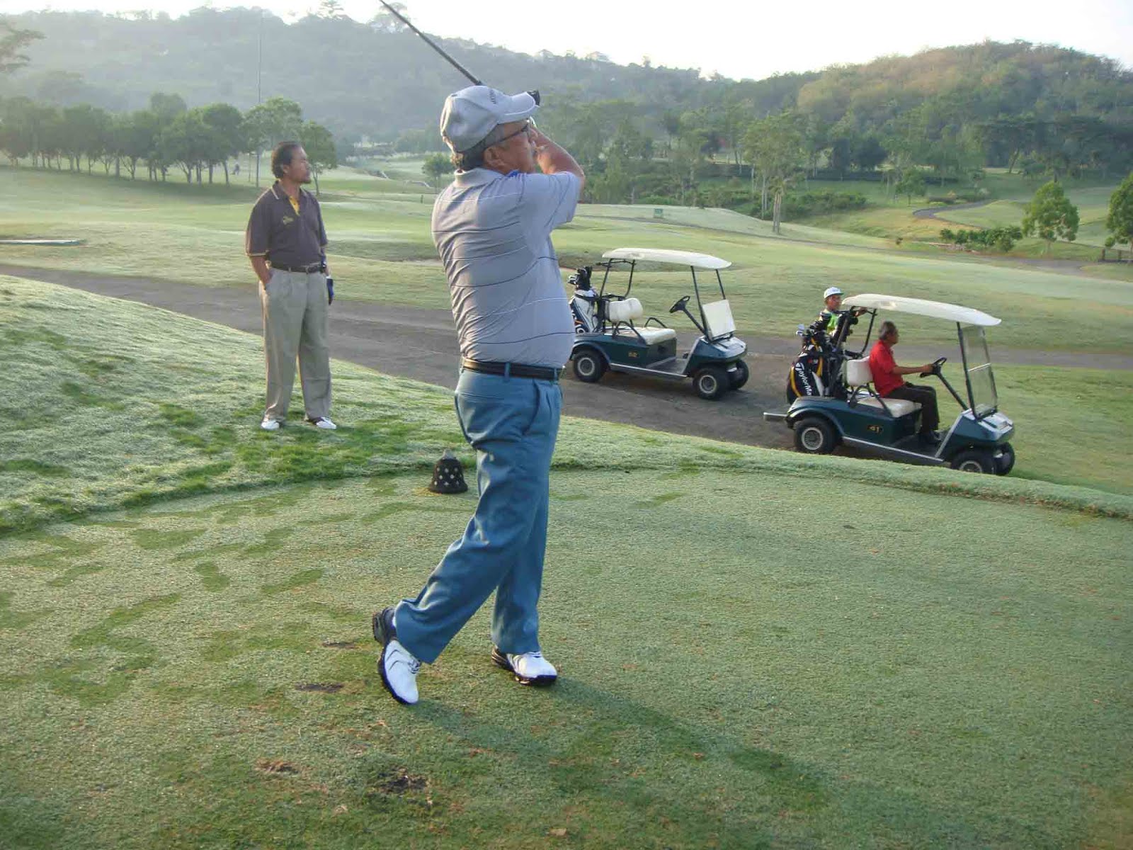 Golf, dari satu lapangan ke lapangan lain Gombel Golf Semarang