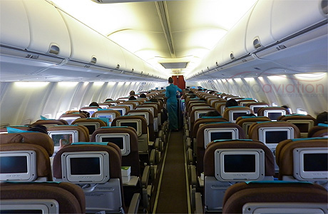 Garuda Indonesia 737-800 interior Garuda Indonesia 737-800 interior