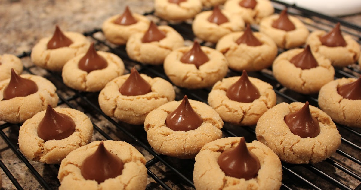 The Busy Moms' Recipe Box Peanut Butter Blossoms