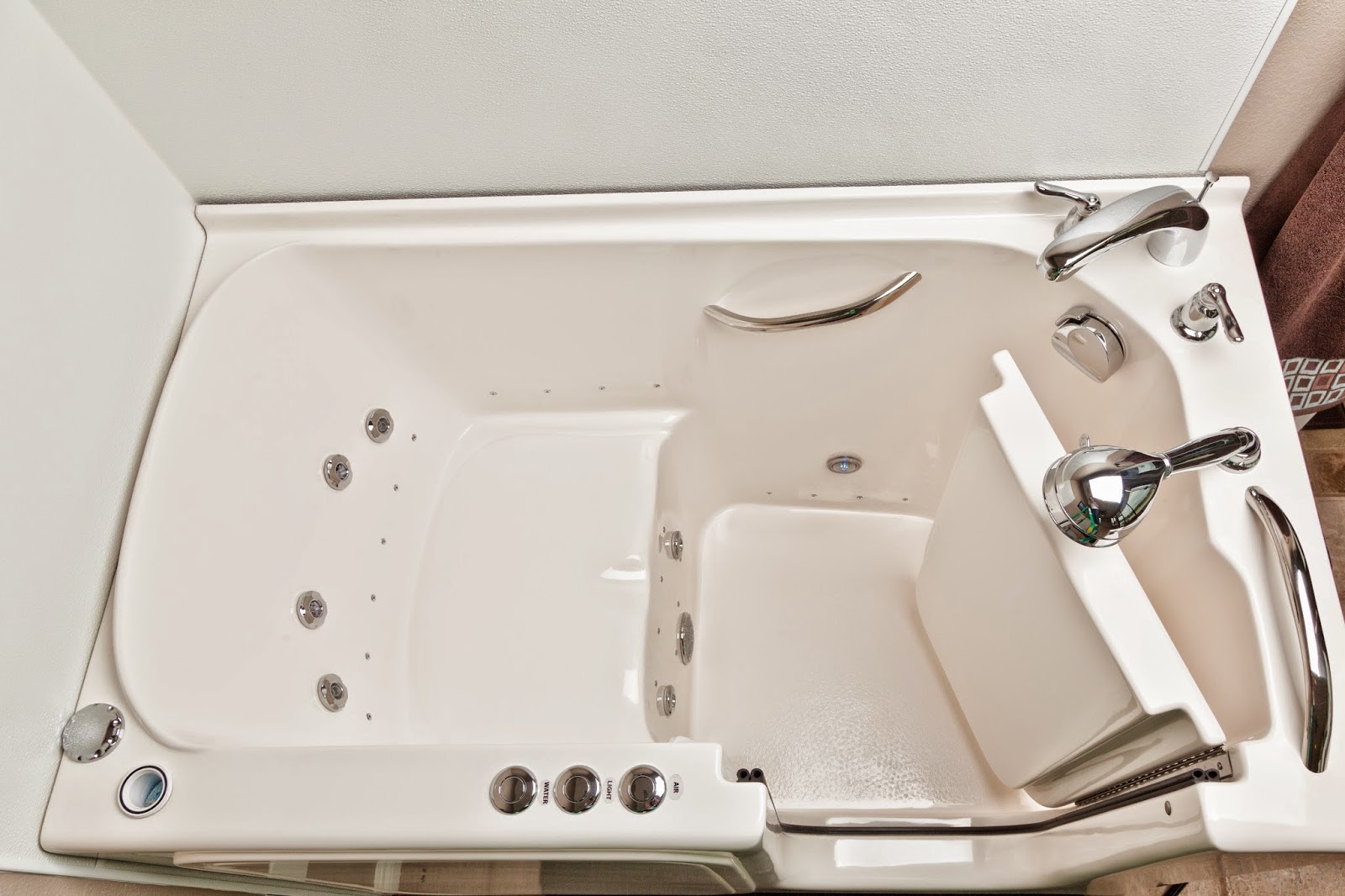 Best Buy Walk In Bath Tubs