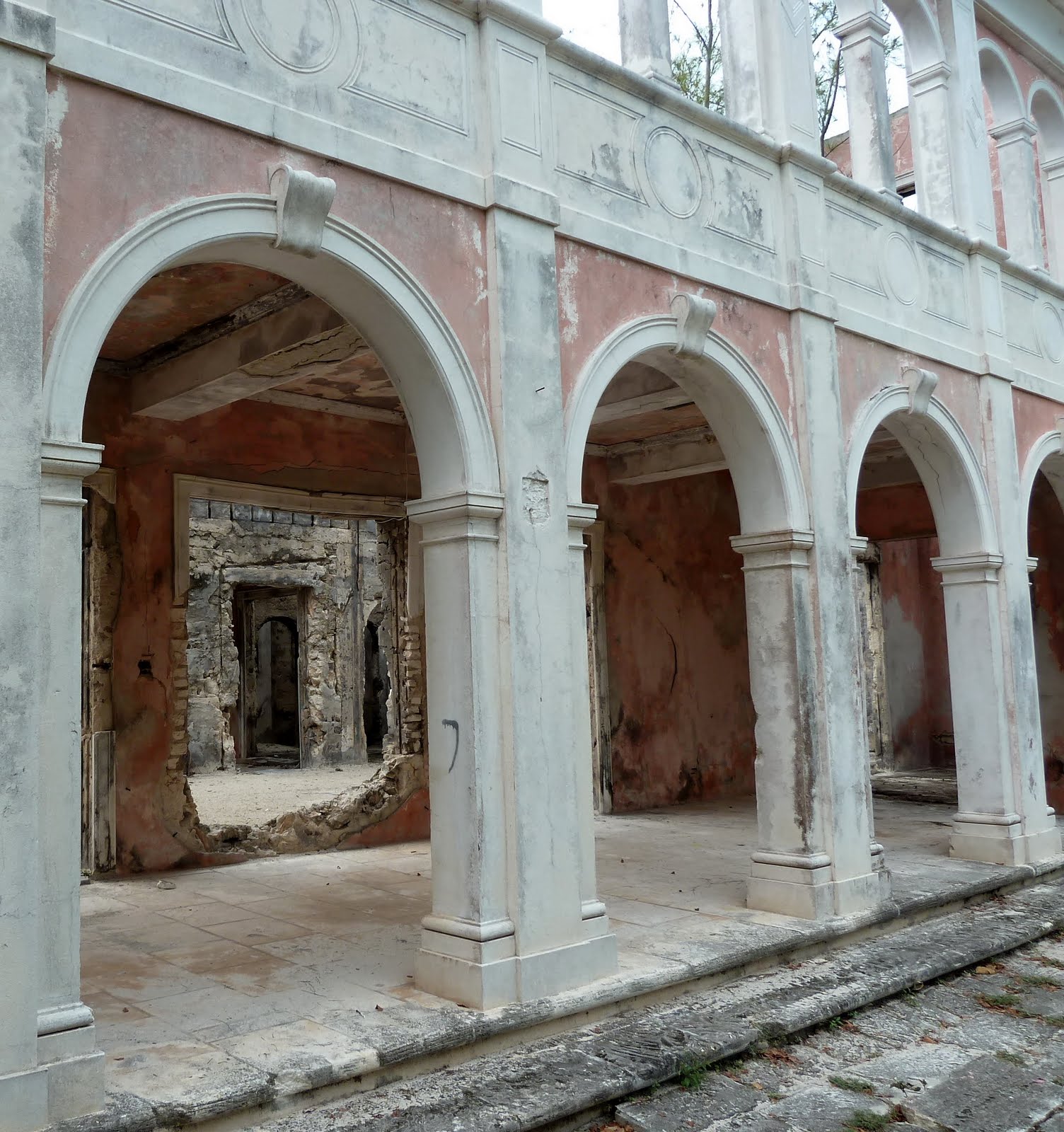 Sailing, sailing, Harbor Island