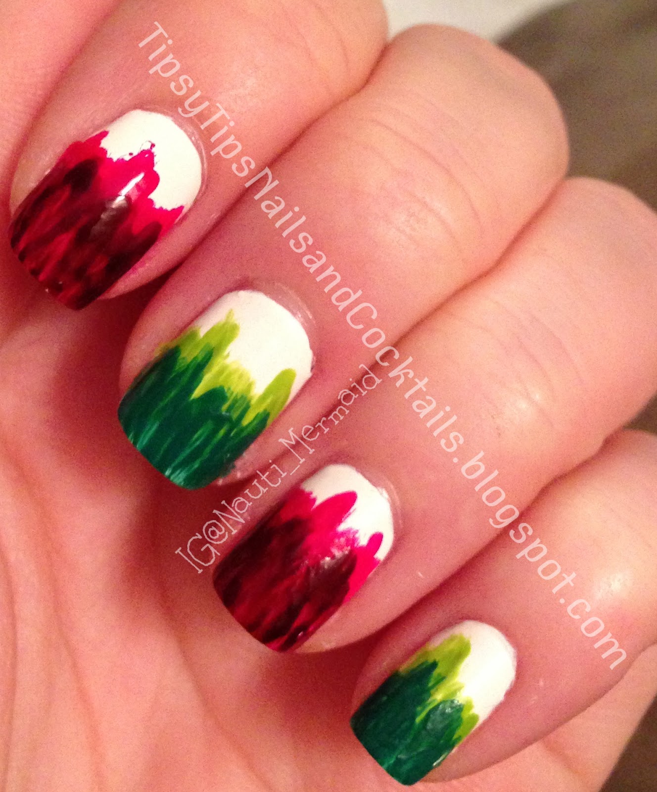 Nauti Nails: Christmas Dip-Dye Nails