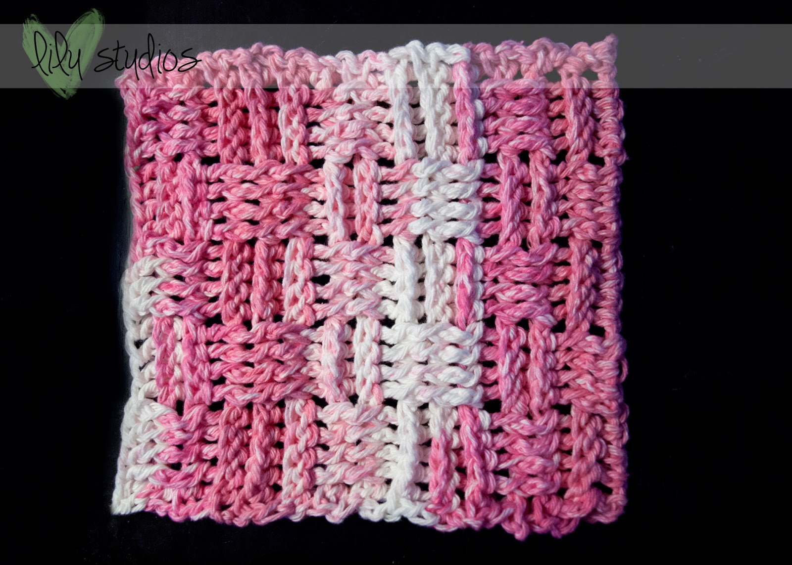 This Crafting Life Basket Weave Washcloth {crochet pattern}